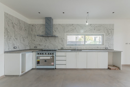 Imagen 9 de 30 de Casa En Venta En El Cantón Norte, El Cantón, Escobar