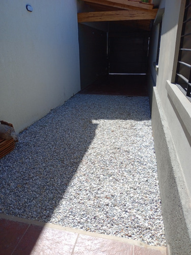 Se Vende Casa 3 Dorm-cochera-patio-remodelada. Apto Credito!