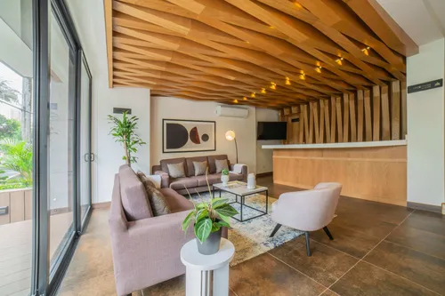 Edificio En Venta En Centenario. Cod V11480