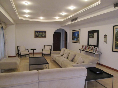 Imagen 2 de 25 de Lmgc Vende Espectacular Apartamento En La Castellana Cod: 22-5028