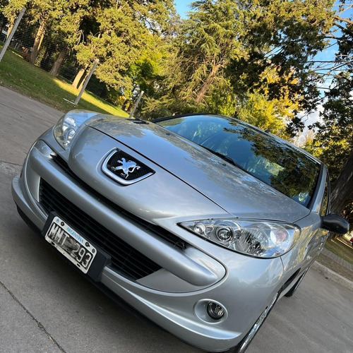 Imagen 9 de 15 de Peugeot 207