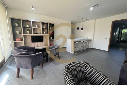 Excelente Departamento En Venta En Las Condes
