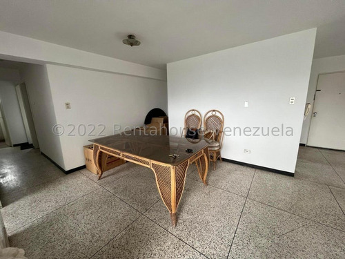 Apartamento Para Venta En Santa Paula 23-14745