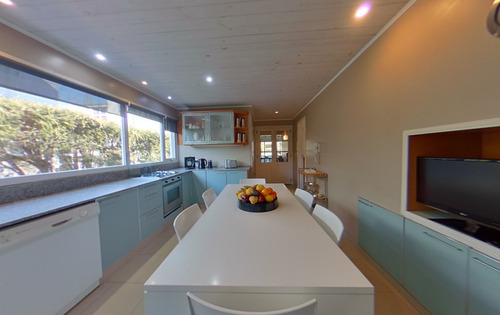 Imagen 2 de 30 de Venta Casa Country Abril, Los Robles 59