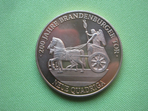 Alemania Medalla Puerta Brandemburgo Capitulación Segunda 