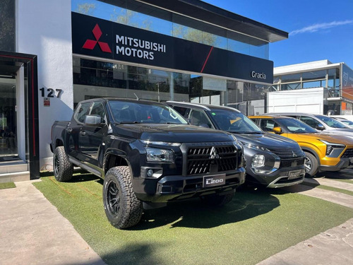 Mitsubishi L200 WORK XR 4X2 BLACK EDITION