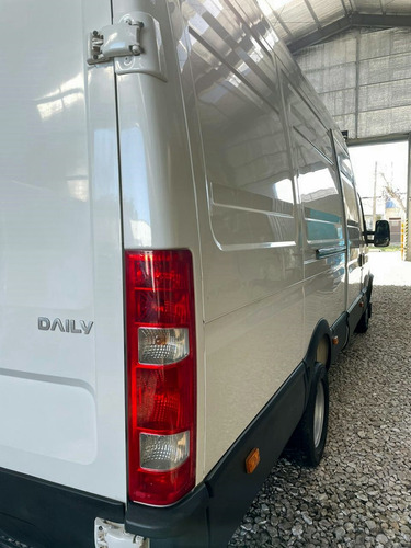 Iveco Daily 3.0 Furgon 55c16 H3 155cv 17.2m3 3950