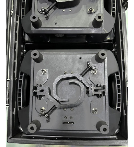 2 Moving Beam 9r 260w C Case 2 Gobo 17 Desenhos + 14 Cores