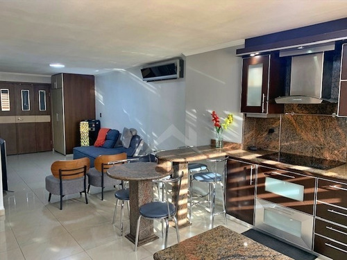 Imagen 5 de 5 de En Venta Town House Isla Del Sol, Lecheria