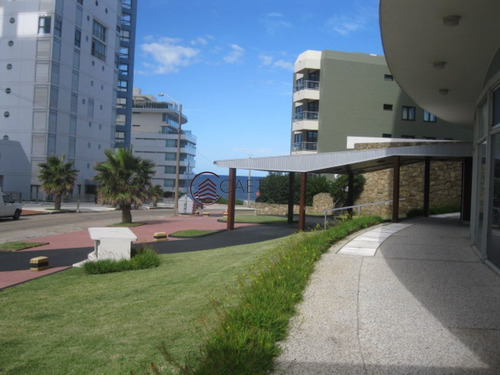 Imagen 16 de 29 de Apartamento En Península 2 Dormitorios Con Garage - Punta Del Este Peninsula
