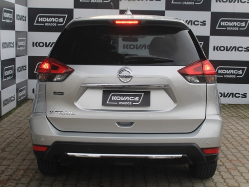 Nissan X-Trail CVT 2.5 AT