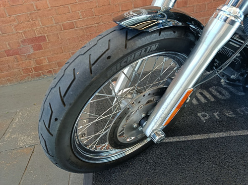 Harley-davidson Dyna Super Glide Custom