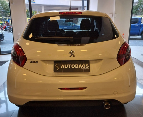 Peugeot 208 Allure Tiptronic