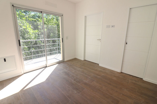 Imagen 16 de 22 de Excelente Triplex En El Mejor Lugar De Tigre