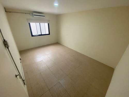 Departamento En Alquiler En Bernal Oeste