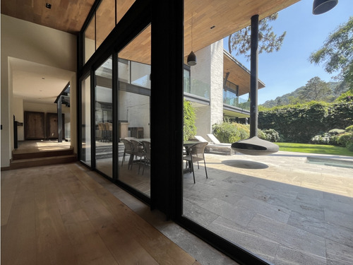 Casa Moderna En Renta | Avándaro