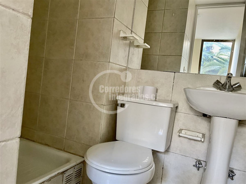 Departamento En Venta De 3 Dorm. En Las Condes, Sin Ruido.