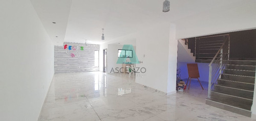 Imagen 2 de 18 de Oportunidad De Casa En Praderas De Leon Arnav