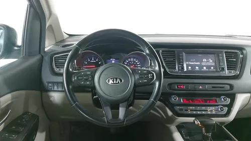 Kia Sedona 3.3 EX AUTO