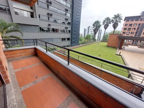 Arriendo Apartaestudio En Los Balsos