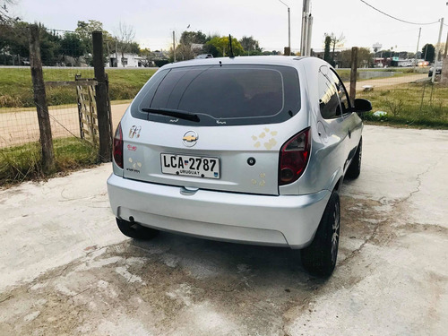 Chevrolet Celta 2008 1.0 Ls 3 P