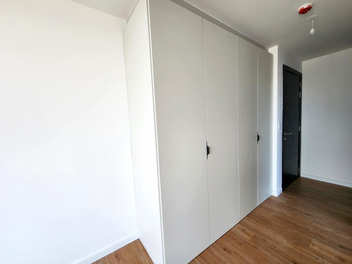 Venta Apartamento 2 Dormitorios Penthouse Con Vista Al Lago Parque Miramar Y Garaje