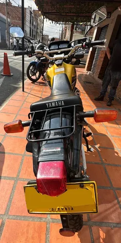 Dt 125 2 Trajes