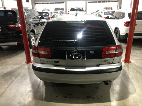 Imagen 8 de 12 de Volvo V40 2.0 At 2001