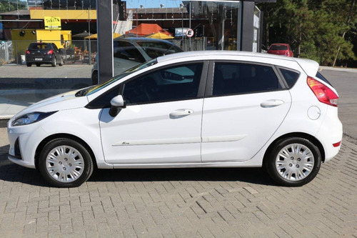 Imagem 7 de 10 de Ford Fiesta 1.6 Ti-vct Flex Se Manual