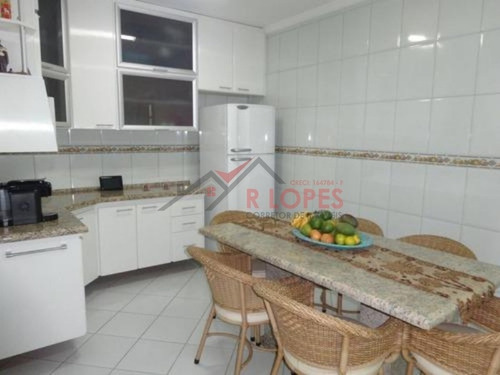 Lindo Sobrado No Bairro Vila Carrão, 3 Dorm, 1 Suíte, 5 Vagas, 168 M - 2151