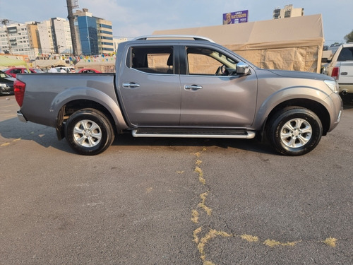 Imagen 5 de 15 de Nissan Np300 Frontier 2019 2.5 Le Aa Mt