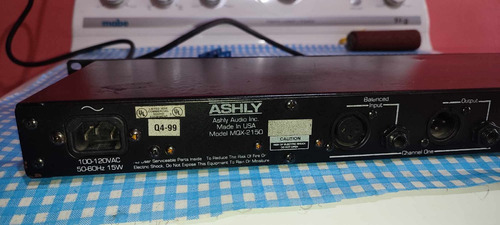 Ecualizador Ashly 15 Bandas Por Canal (Usado)