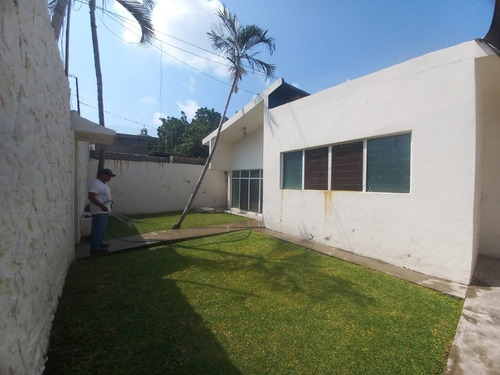 Vendo Comoda Casa Bien Ubicada En Una Sola Planta En Cuautla Morelos