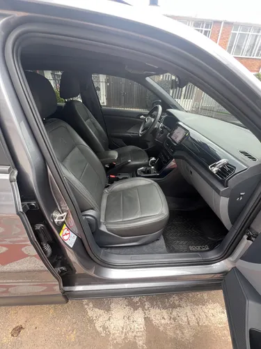 Volkswagen T-Cross 1.0 Tsi Comfortline At
