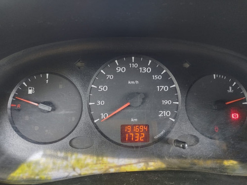 Imagen 7 de 15 de Renault Kangoo 1.5 Dci Cd Aa Da Svt (furgón Con Asientos)