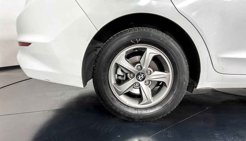 Imagen 13 de 15 de 45677 - Hyundai Elantra 2017 Con Garantía