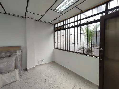 Local En Arriendo En El Centro/pereira (279062481).