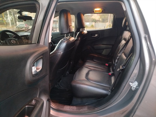 Fiat Toro 1.8 Freedom 4X2 At