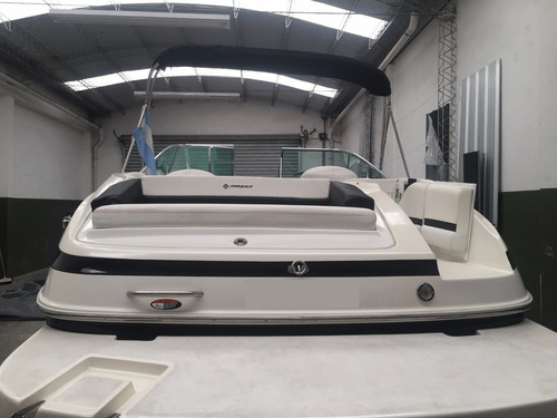 Imagen 5 de 14 de Lancha Quicksilver 2400 - Motor Mercruiser V8 300 Hp