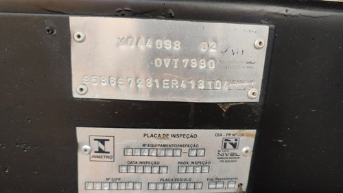 Volkswagen 13-190 Modelo 2014 Com Tanque Comboio