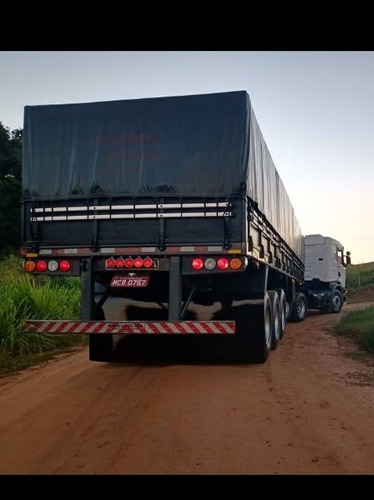 Carreta Guerra Graneleira