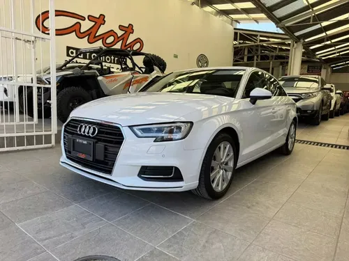 Audi A3 TFSI Select