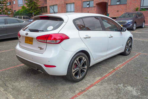 Kia Cerato Pro Sport Summa