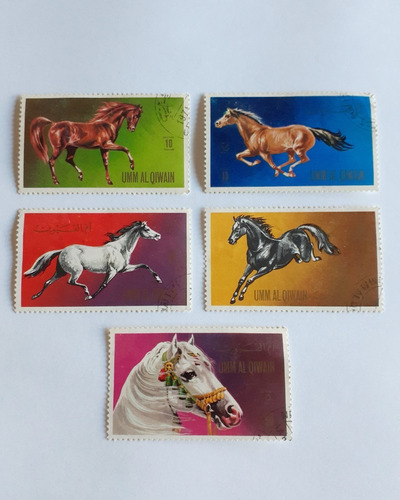 9 Estampillas Caballos Emiratos Arabes Laos