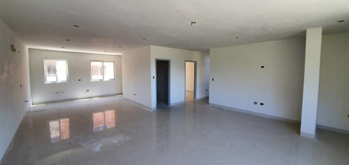 Imagen 2 de 18 de En Venta Townhouse Villas Del Rocio Obra Blanca Porcelanato.