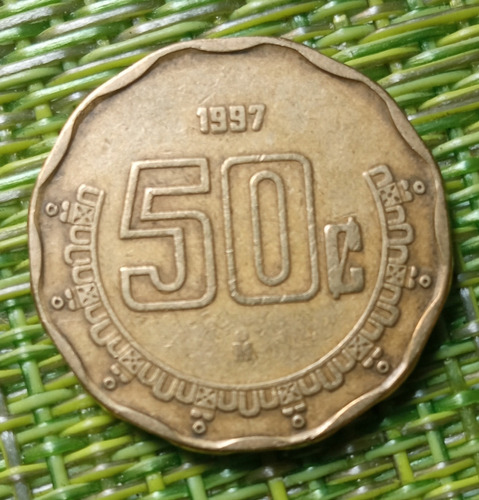 Moneda 50 Centavos 1997 Fecha Escasa Bien Conservada
