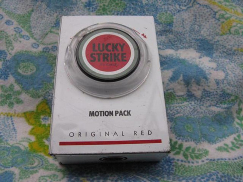 Retro Virales: Cigarrera Lucky Strike Blanco Cxg
