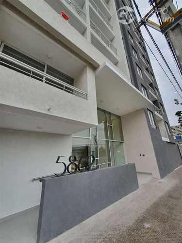 Departamento En Venta De 2 Dorm. 2b Con Bodega En La Florida