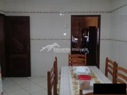 Imagem 6 de 17 de Casa Térrea. 3 Dormitórios. 4 Vagas Na Garagem. Ótima Localização. - 1669