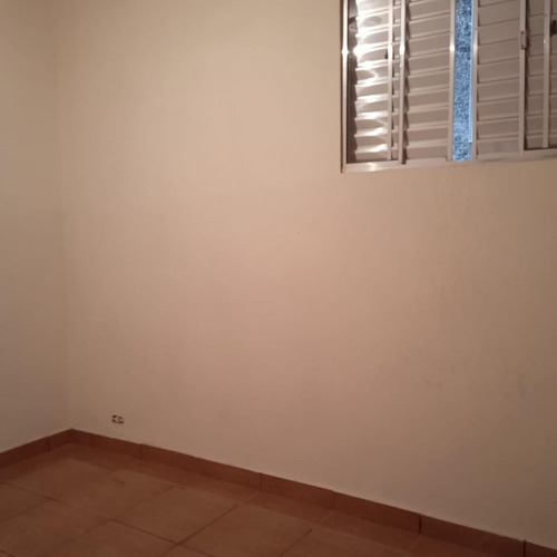 Imagem 6 de 15 de Sobrado Com 1 Dormitório Para Alugar, 146 M² Por R$ 1.200/mês - Vila São Nicolau - Jandira/sp - So2103